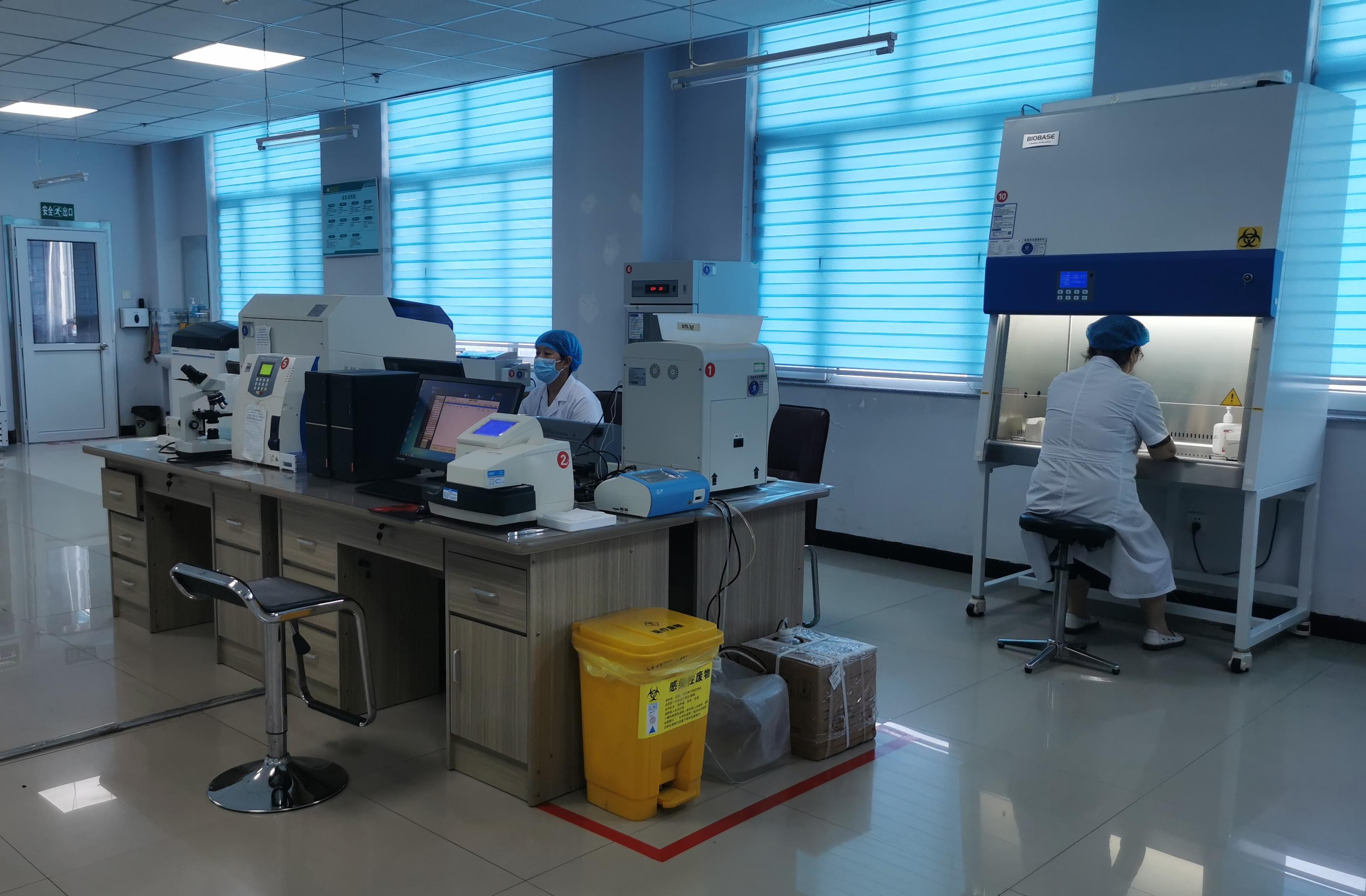 体检化验科室配图 1