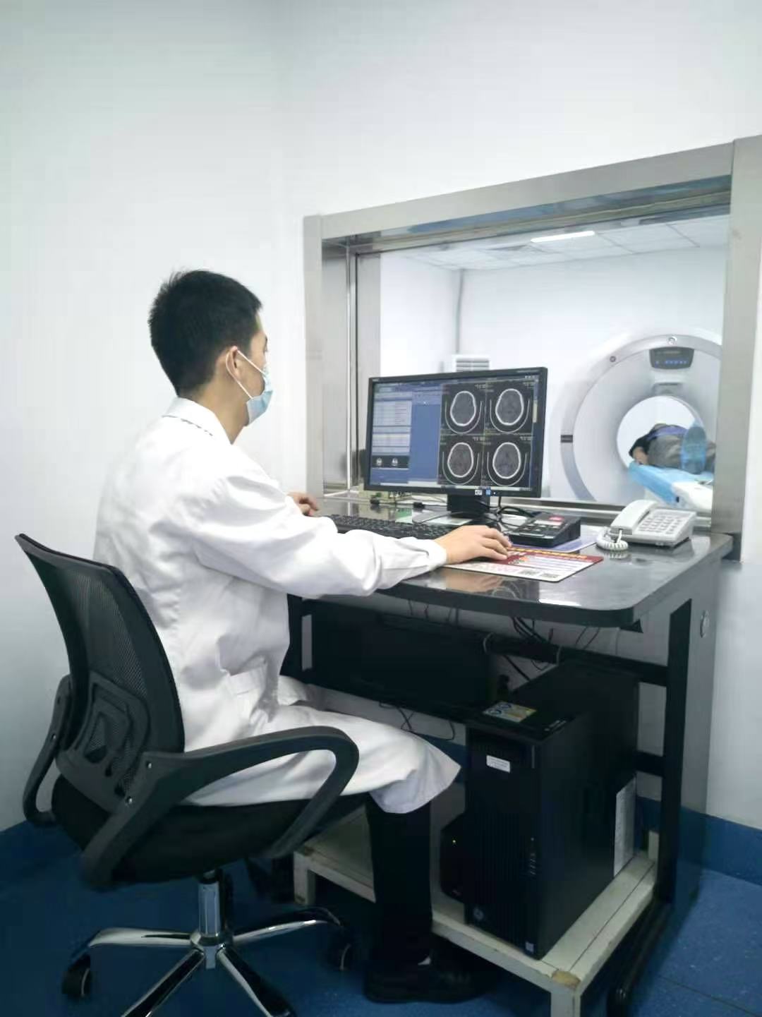 放射科科室配图 2